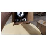 4 Plastic coated fluorescent black lamps