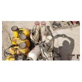 Back pack sprayers 4 battery operated with chargers untested