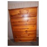 4-Drawer Wooden Dresser 30"x 16"x 43.5"