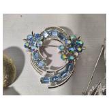 Lisner Stamped Vintage Brooches & Earrings