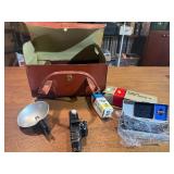 vintage Polaroid Automatic 215 Land Camera Pulse bulbs and Polaroid model 268 Flash and Case