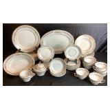 Governor Mansion Pattern Monmouth by Vogue China Set