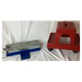 K & L Motorcycle Jack/Lift includes Rolling Mechanics Seat with Tool Holder