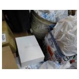 Pallet of New Amazon Overstock and ...