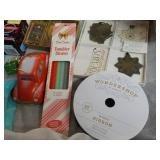 Holiday Lot- see all pictures...