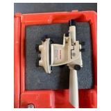 David White transom with tripod