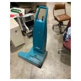 Tennant Vacuum (607772)