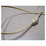 Vintage Porcelain Rose Floral Cluster Accent Lamp - Hand-Painted 3D Flowers