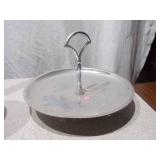 Vintage Kitchenware and Decorative Collectibles - 8 Pieces