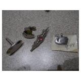 Large Vintage Jewelry & Accessory Lot - Brooches, Hair Clips, Earrings