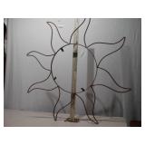 Metal Sunburst Wall Decor