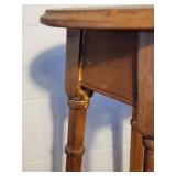 Charming Heart Top Plant Stand