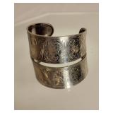 Floral Engraved Sterling Silver Cuff Bracelet ~ Mexico 32g