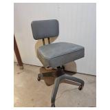 Rugged Shop Tank Chair