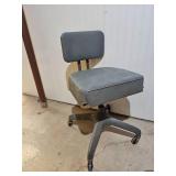 Rugged Shop Tank Chair