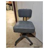 Rugged Shop Tank Chair