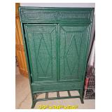 Green Hekman Furniture Rattan Entertainment Cabinet