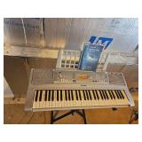 Yamaha PSR-E303