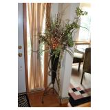 Floor Vase & Floor
