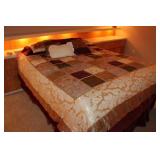 Queen Bedding Set