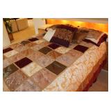 Queen Bedding Set