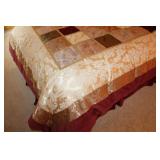 Queen Bedding Set