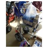 Graco Magnum pro airless sprayer with books & extra tips. Never used. As shown.