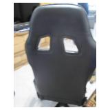Dxracer rolling office chair...
