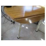 Wood top table, top is 42" across...