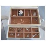 Jewelry box with jewelry...