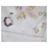 Lot of costume jewlery...