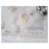 Lot of costume jewlery...