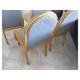 2 Captains chairs and 4 matching ch...