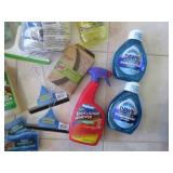 Lot of mainly new cleaning supplies...