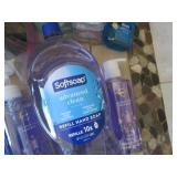 Assorted mainly new cleaning suppli...