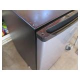 Whirlpool mini fridge...