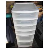 Plastic Sterilite storage drawes...