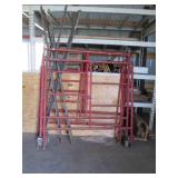 Scaffolding set, includes uprights ...