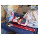 Huge lot of gift boxes, gift bags, ...