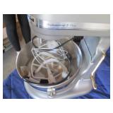 Kitchen Aid Mixer Professional 5 Pl...