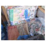 Decorative Linens, Towels, Duvet Co...