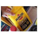 Mixed lot of spray paints, engine o...