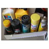 Mixed lot of spray paints, engine o...