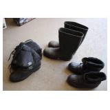 3 Pairs of women
