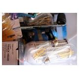 Tote of mixed light bulbs...