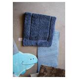 Variety of rugs...