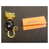 Collectible Craft Cat Pin & Unique Gold-Tone Cat & Mouse Brooch Collection