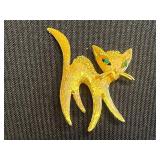 Collectible Craft Cat Pin & Unique Gold-Tone Cat & Mouse Brooch Collection