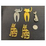 Vintage Gold-Tone Filigree Cat Pins Inc KIM & JJ