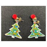 Green Enamel Christmas Tree Necklace, Brooch & Earrings Set